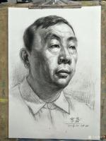 艺术家覃莽日记:课堂示范画人物肖像（头像）素描练习，第二幅
，小年轻脸太光【图1】