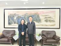 艺术家叶仲桥生活:国画《玉堂富贵》被张万年夫人收藏。
今天（10月26日）上【图5】