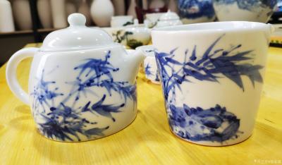 徐家康收藏-前些天画的青花茶具出窑了……自娱自乐呀【图1】