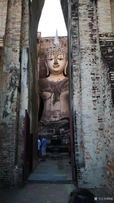 阎敏收藏-《观泰国神庙坐佛有感》泰国一日游——穿越时空之门：素可泰的马哈太神庙，古朴、厚重【图3】