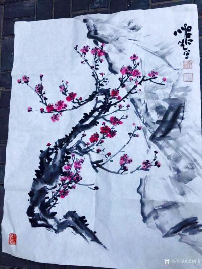 周鹏飞日记-酒后一挥笔，作国画梅花两幅，书挂历两幅《一元复始，欣欣向荣》《文心向谁绽》……
【图1】