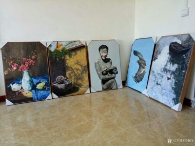 凌振宁日记-如果你欣赏它，无论放在那个地方都合适。油画装框装饰效果图片欣赏。照片油画订制，欢【图4】