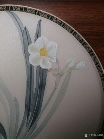 马晓薇日记-梅花作骨水仙姿，想见晴窗点笔时，添写朱英嫣欲哭，女儿何用卖胭脂。静物写生画作品分【图4】