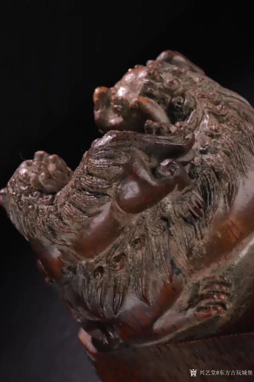 东方古玩城堡雕刻作品《竹雕印章-太狮少狮》【图0】