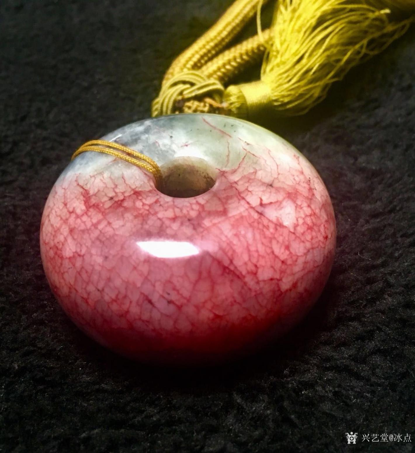 冰点文玩杂项作品《鸡血石玉佩》