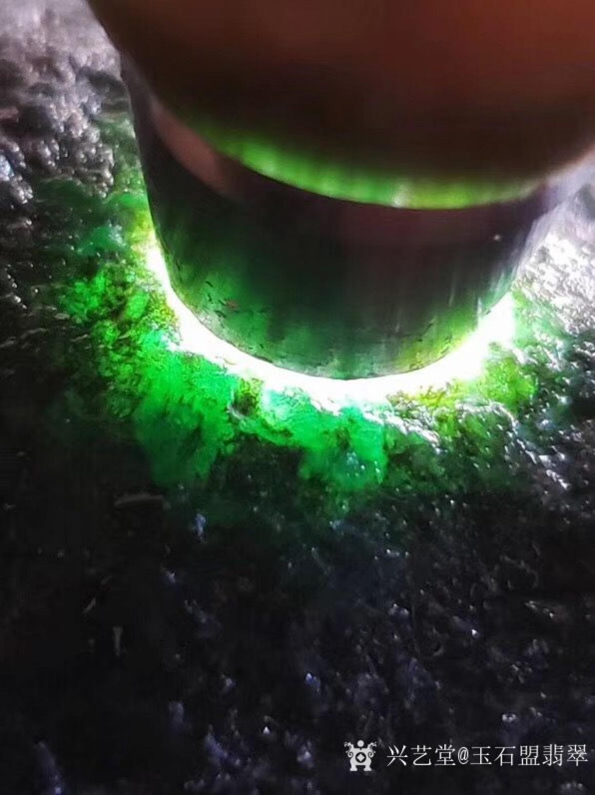 玉石盟翡翠文玩杂项作品《翡翠》【图2】