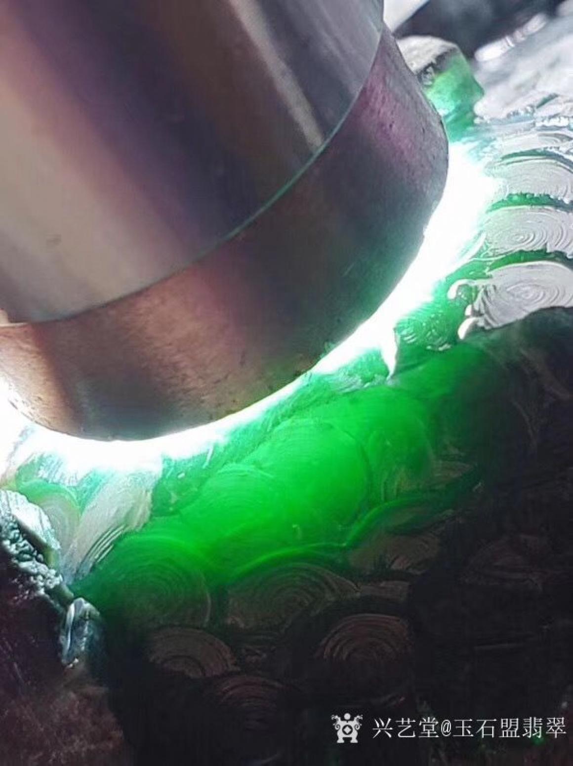 玉石盟翡翠文玩杂项作品《翡翠原石》【图4】