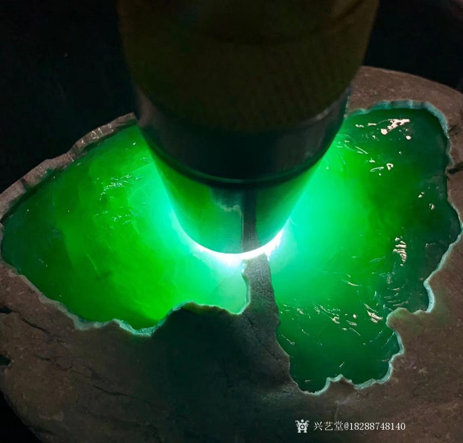 18288748140文玩杂项作品《翡翠原石》【图5】