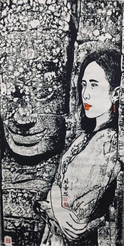 马培童收藏-刘曦林评价马培童石窟写生焦墨画作品。
  马培童的石窟写生，是通过他眼观的现实【图3】