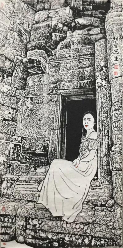 马培童收藏-刘曦林评价马培童石窟写生焦墨画作品。
  马培童的石窟写生，是通过他眼观的现实【图4】