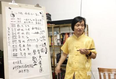 杨牧青日记-杨牧青讲易经双井如闻 垂杨柳送文化富力知见

2019年6月12日下午，受主【图7】