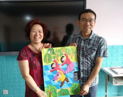 杨金婷收藏-我的农民画处女作“欢乐广场舞”。
  跟随中国农民画画家魏旭超老师学习四天农民【图1】