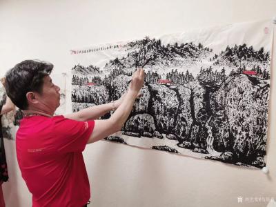 马培童日记-马培童创新之路，新岩画汉画拓片法（1）
    新岩画拓片法，擅长山水，石窟佛【图1】