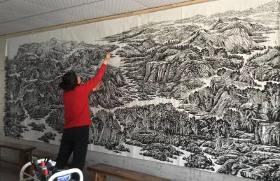 马培童日记-“焦墨画中的天人合一”马培童焦墨画感悟笔记（106）
   我在研究、探索、焦【图3】