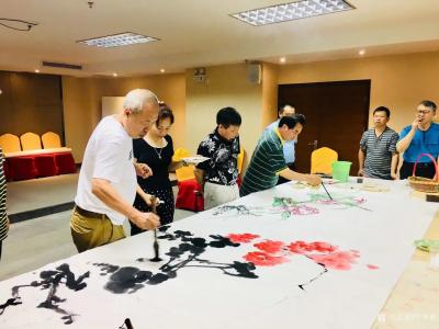 叶仲桥收藏-走进生态郁南，人杰地灵的郁南，《郁南春早》这张一丈二尺的大幅国画，在国画大师李照【图3】