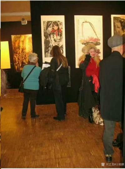 王晓鹏荣誉-国画人物画（水墨画）作品《德峨收玉米女孩》参加法国巴黎2011卢浮宫沙龙展，获特【图3】