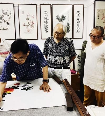 张近生收藏-联袂创作国画《封候得寿图》，与潮汕88岁泰斗书画家胡天民先生、著名老书画家黄铠先【图3】