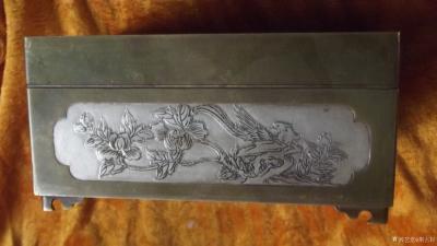 荆古轩收藏-我收藏的文房多面浅雕铜盒，它是前人高士心怀古意的表达和珍玩赏品。【图2】