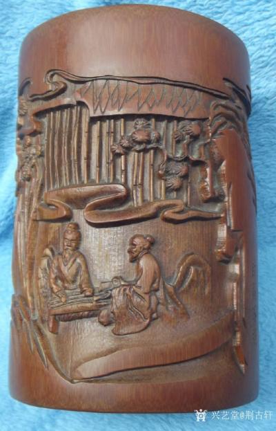 荆古轩收藏-收藏不同规格不同材质不同雕刻不同时期的文房笔筒，此四件笔筒：
  1，晚清紫砂【图3】