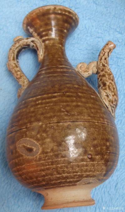 荆古轩收藏-昔日旧藏二件越窑瓷器：此二件是我曾到北京潘家园一家古玩店藏家手上淘得。至今有二十【图8】