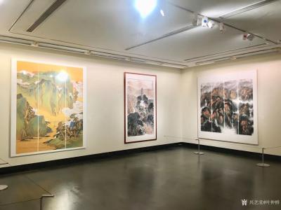 叶仲桥收藏-8号下午，把从广东美术馆运回来的作品《延安精神永放光芒》重新装置在市美术馆里继续【图3】