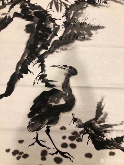 周鹏飞日记-白狐
今夜
该转世了
必须严丝合缝的闭上
无珠、无肉、无神的
空着洞的【图1】