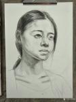 覃莽日志-我的素描人物头像画法步骤,以两幅今日教学示范作品为例；
 【图2】