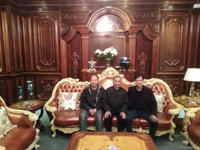 陈祖松生活-与企业家高兴合影。【图1】