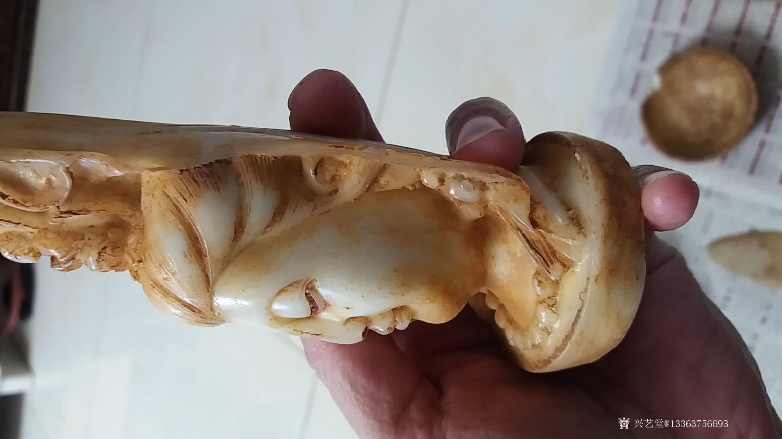 13363756693雕刻作品《汉白玉观音像》【图0】