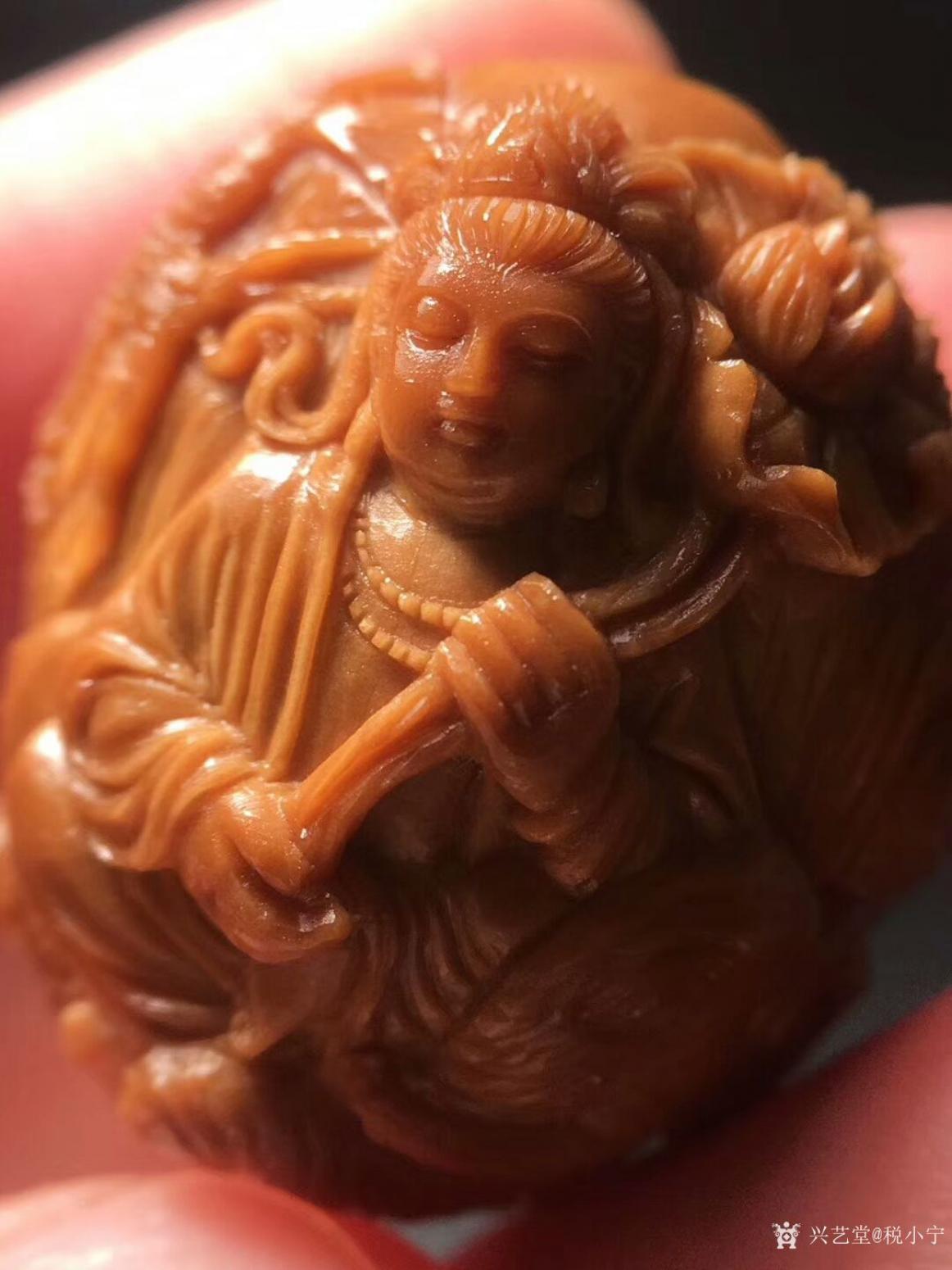 税小宁雕刻作品《核雕-万佛朝宗》【图4】
