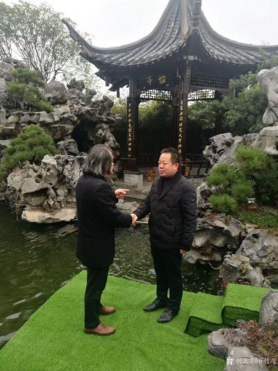 孙传海生活-12月26日上午，应陈总之邀拜访了陈总豪院，为陈总古典庭院用孙传海烙画艺术打造国【图1】