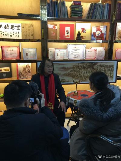 孙传海生活-1月15日上午《孙传海救助基金会》慰问了李典(江苏扬州广陵)敬老院，在扬州电视台【图1】