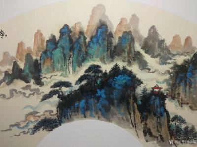 杨增超日记-国画山水画重彩扇面作品《黄色云烟》《南山庭院》《旭日东升》，作品尺寸扇面35X6【图2】
