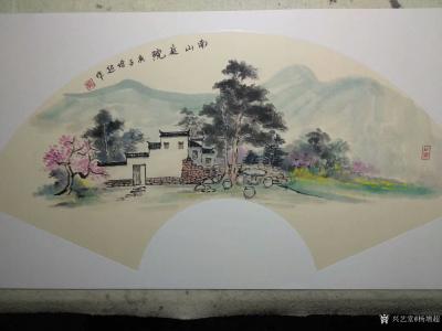 杨增超日记-国画山水画重彩扇面作品《黄色云烟》《南山庭院》《旭日东升》，作品尺寸扇面35X6【图3】