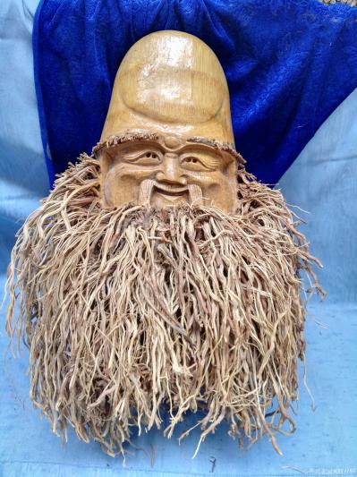 荆古轩收藏-收藏八九十年代的老竹根雕——此人物寿星竹雕工法精到，开脸生动，借用天然的竹根取其【图3】