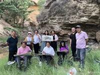 艺术家郑诚日记:国画山水画写生作品《大柳树院子》《十七号大桥》，请欣赏；
【图3】