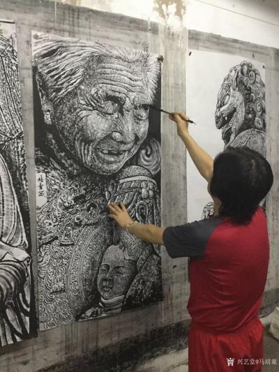 马培童日记-《焦墨画佛造像艺术--画佛拜佛、修身养心》马培童焦墨画感悟笔记（154）
  【图2】