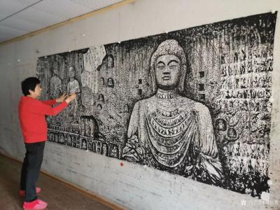 马培童日记-“焦墨画笔法：落笔有神助”童心写历（52）
 读万卷书，行萬里路。画焦墨石窟写【图2】