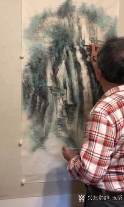 刘玉坚日记-国画山水画作品《天河飛落皆洗面，難得兩岸四季青。》一一劉玉堅
這是我2021年【图2】