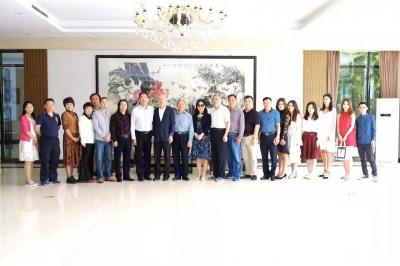 叶仲桥日记-广东汉莎画院全体书画家向各位社会精英人士致以新年的祝福和问候，期望在新的一年继续【图6】