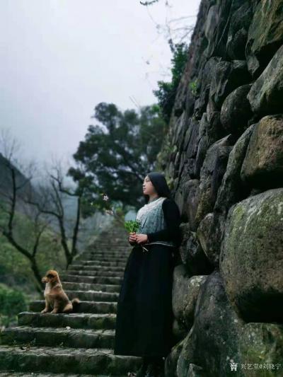 刘晓宁生活-浙江省漫画协会在陶总的带领下来石舍采风，对这里的风景风俗赞叹不已。
一点一滴，【图3】