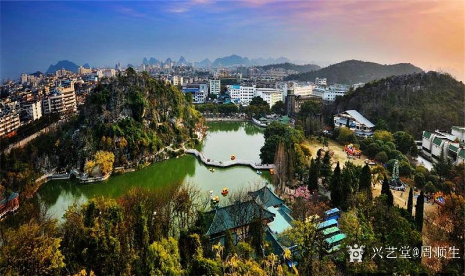 周顺生国画作品《四尺佛光洒西山》【图2】