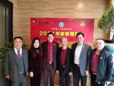 陈利波生活-本人和梅奇广（四川省十大民营企业家、左一），袁慧兰女士（澳门董晖集团旅行社董事长【图1】