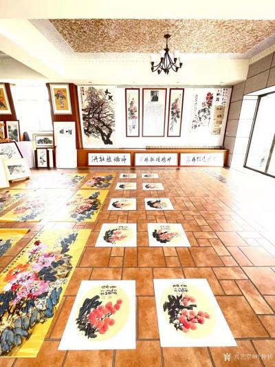 叶仲桥收藏-原重庆武警部队副司令员孙克利大校为我题【仲桥植牡丹】，刚刚画完二十张老板所订的二【图3】