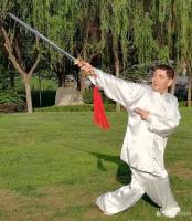 艺术家尚建国生活:最幸福的那一刻
当年，有个文艺节目，一群活泼可爱的红卫兵，【图0】