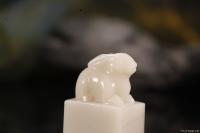 艺术家骆文皓生活:石雕《玉兔》【图0】