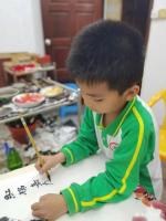 艺术家罗树辉生活:教外孙画红棉花。是完成学校的任务。外孙很聪明，有慧根！很棒！【图5】