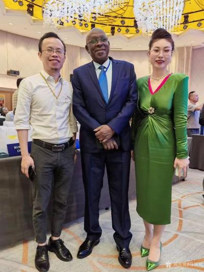 马国斌生活-应邀出席在上海举办的第8届全球文化艺术家交流大会暨第12届全球财富论坛新闻发布会【图4】