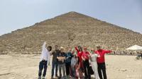 艺术家马培童日记:马培童在埃及采风（之五）
探索埃及古文明，他的一生都在探索【图0】