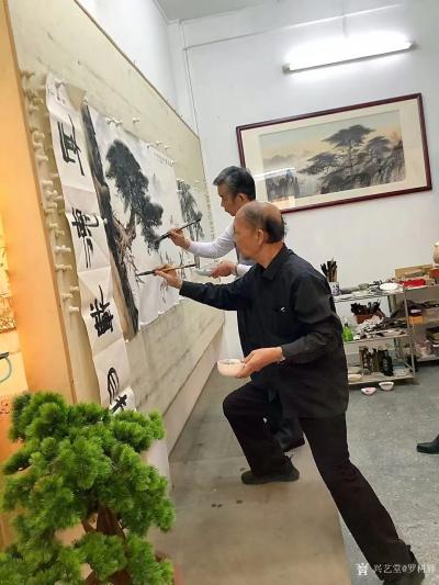 罗树辉生活-书画家朋友金鑫宇、李伟强来我工作室雅聚。泼墨挥毫，不亦乐乎。【图2】